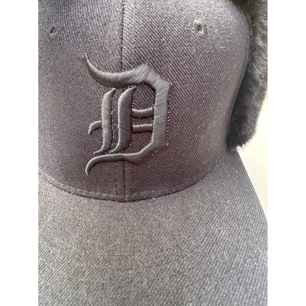 Hatco Detroit Tigers Black Faux Fur Ear Flap Fitted Hat Mens Large 7 1/2-7 5/8 - Picture 2 of 9
